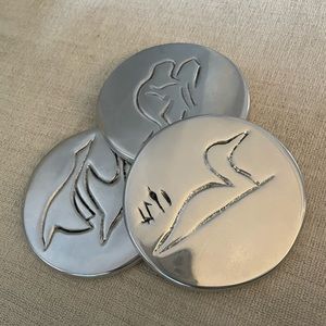 NWOT Coasters Hoselton Artist Sculptured / set of 3